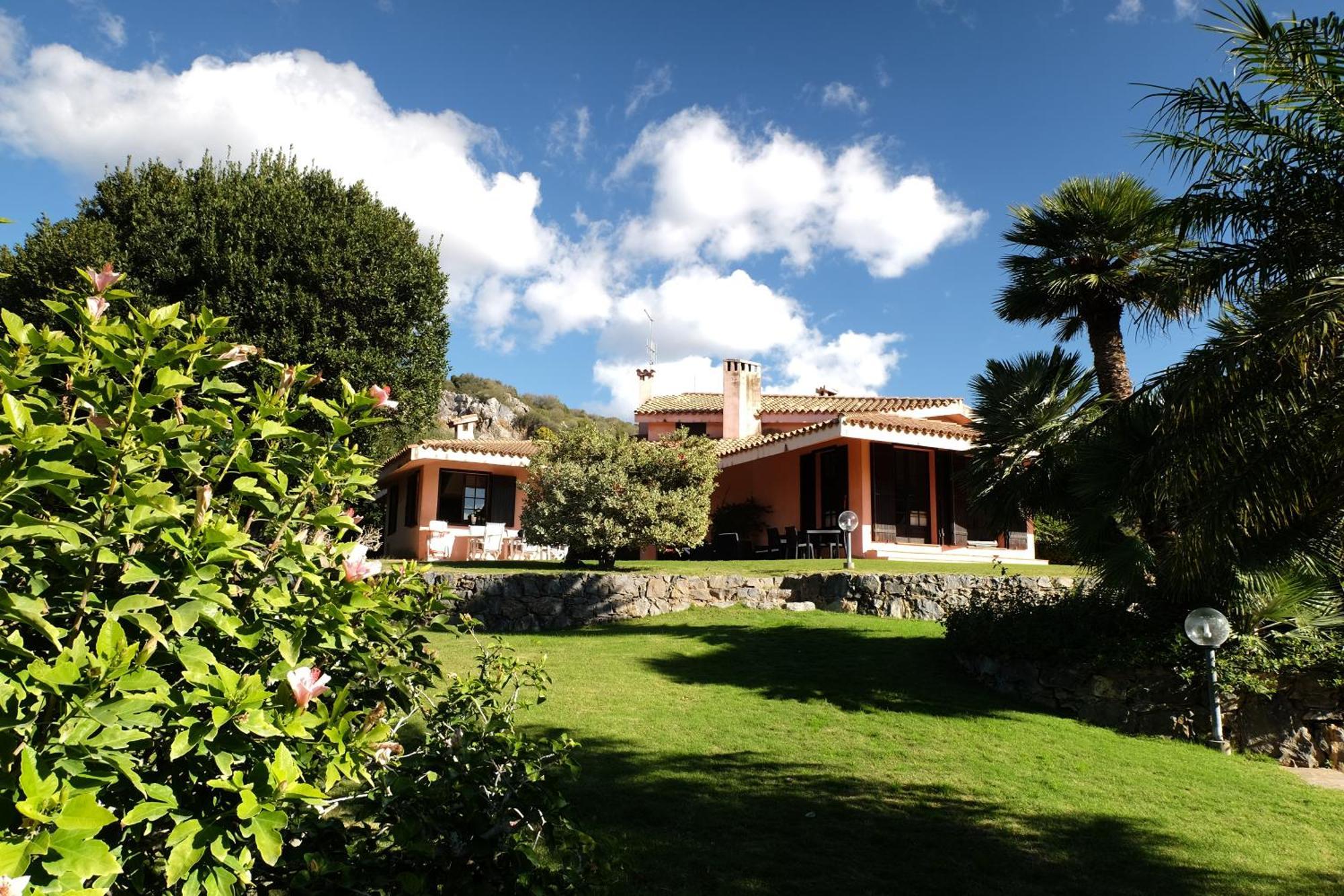 A Casa Di Angela B&B Карбония Екстериор снимка